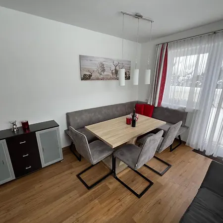 Haus Alpina Ski In & Ski Out Schladming Extérieur photo